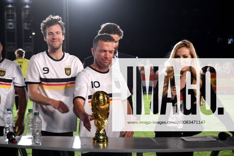 Luke Mockridge lr Lothar Matthäus and Andrea Kaiser play on 29 05 2018 in Cologne Football in the big SAT 1 gameplay Luke The World Cup and me for the cup Numerous celebrities play in 2 teams the Lukes team against the Viva con Aqua Allstars broadcast on 01 06 2018 in sat 1