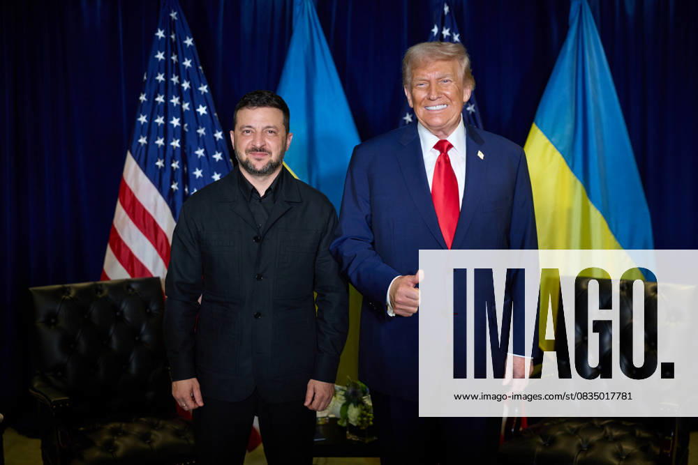 Ukrainian President Volodymyr Zelenskyy meets with U.S. President Donald Trump on the sidelines of the United Nations General Assembly in New York, on Tuesday, September 23, 2025. Photo via Ukrainian Presidential Press Office WAX2025092305 UKRAINIANxPRESIDENTIALxPRESSxOFF