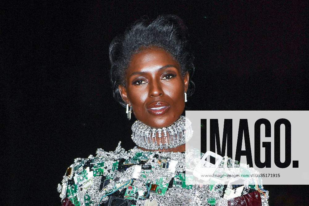 Tron Ares Premiere Jodie Turner-Smith attending the Tron : Ares Premiere at the Pathe Palace cinema in Paris, France on September 24, 2025. Photo by Aurore Marechal ABACAPRESS.COM Paris France