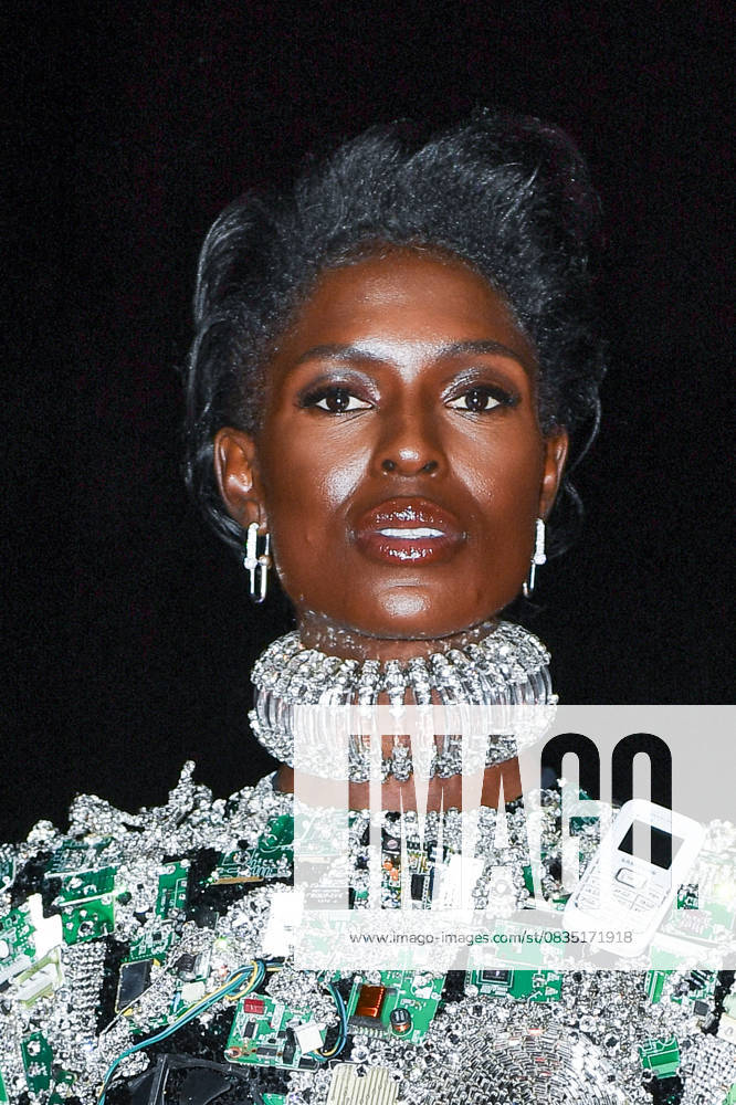 Tron Ares Premiere Jodie Turner-Smith attending the Tron : Ares Premiere at the Pathe Palace cinema in Paris, France on September 24, 2025. Photo by Aurore Marechal ABACAPRESS.COM Paris France