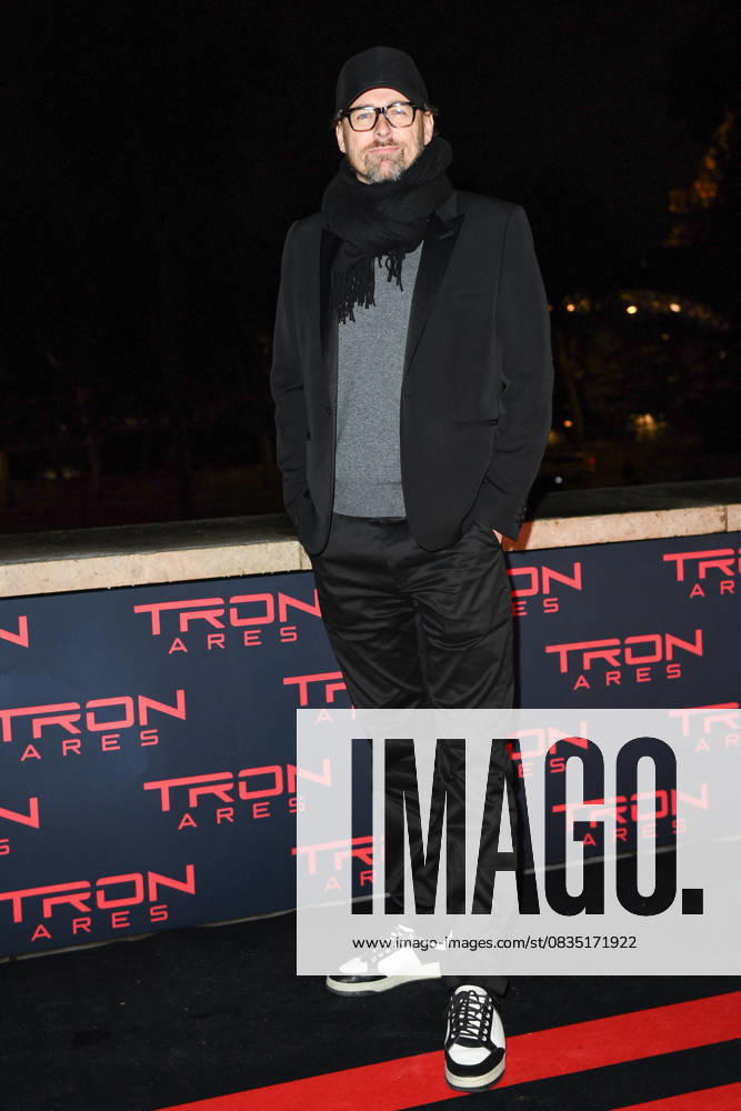 Tron Ares Premiere Joachim Ronning attending the Tron : Ares Premiere at the Pathe Palace cinema in Paris, France on September 24, 2025. Photo by Aurore Marechal ABACAPRESS.COM Paris France