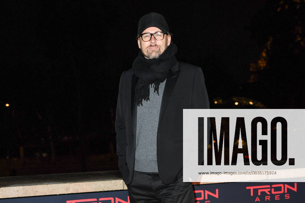 Tron Ares Premiere Joachim Ronning attending the Tron : Ares Premiere at the Pathe Palace cinema in Paris, France on September 24, 2025. Photo by Aurore Marechal ABACAPRESS.COM Paris France