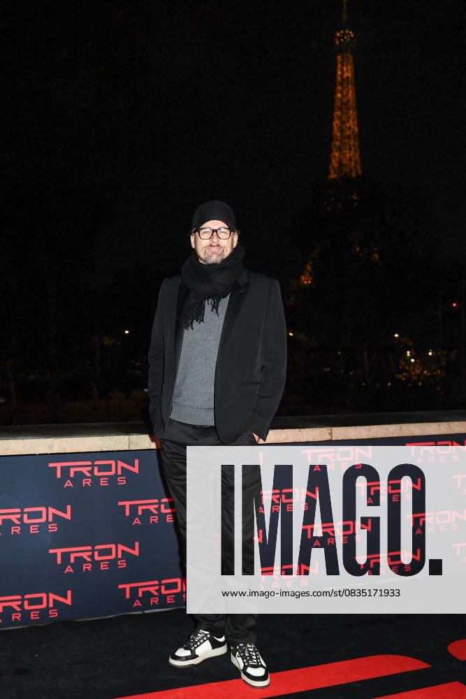 Tron Ares Premiere Joachim Ronning attending the Tron : Ares Premiere at the Pathe Palace cinema in Paris, France on September 24, 2025. Photo by Aurore Marechal ABACAPRESS.COM Paris France
