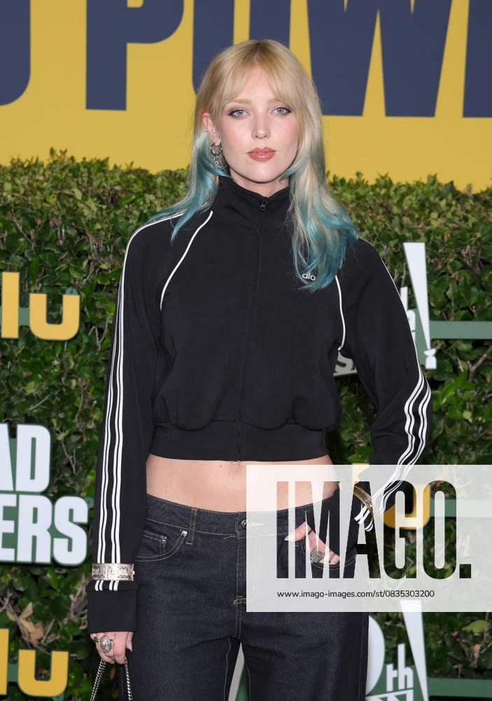 Los Angeles premiere of Hulu s Chad Powers at the Rose Bowl Stadium Featuring: Paige McGarvin Where: Los Angeles, California, United States When: 25 Sep 2025 Credit: Faye s Vision Cover Images . NOT FOR USE BY NEWSPAPERS BASED IN THE UK.