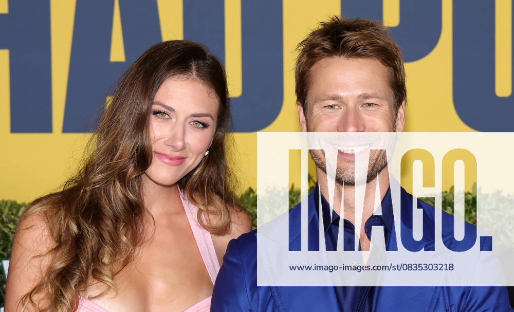 Los Angeles premiere of Hulu s Chad Powers at the Rose Bowl Stadium Featuring: Perry Mattfeld, Glen Powell Where: Los Angeles, California, United States When: 25 Sep 2025 Credit: Faye s Vision Cover Images . NOT FOR USE BY NEWSPAPERS BASED IN THE UK.