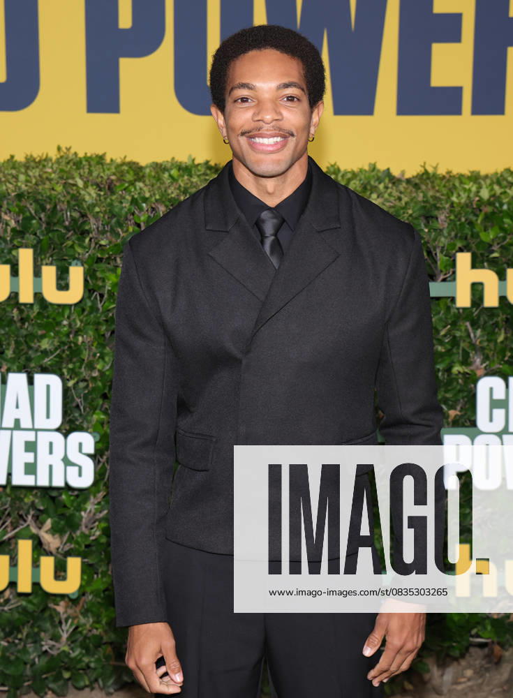 Los Angeles premiere of Hulu s Chad Powers at the Rose Bowl Stadium Featuring: Xavier Mills Where: Los Angeles, California, United States When: 25 Sep 2025 Credit: Faye s Vision Cover Images . NOT FOR USE BY NEWSPAPERS BASED IN THE UK.