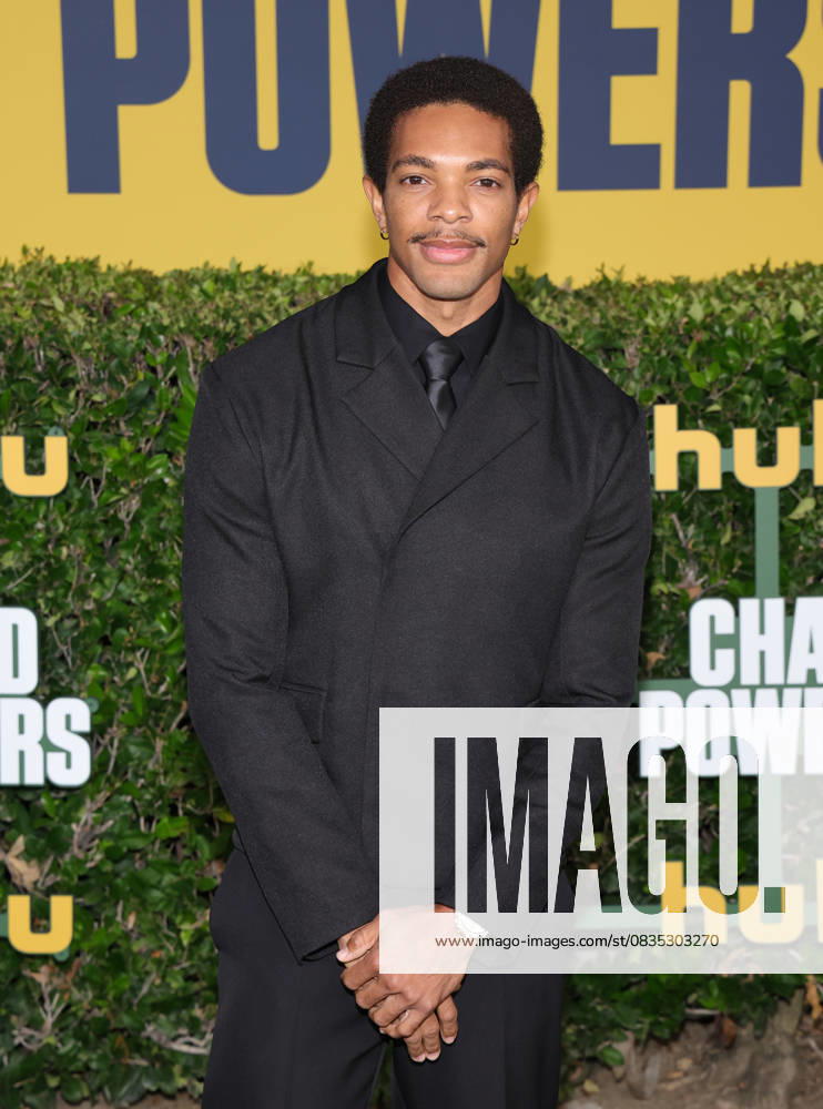 Los Angeles premiere of Hulu s Chad Powers at the Rose Bowl Stadium Featuring: Xavier Mills Where: Los Angeles, California, United States When: 25 Sep 2025 Credit: Faye s Vision Cover Images . NOT FOR USE BY NEWSPAPERS BASED IN THE UK.