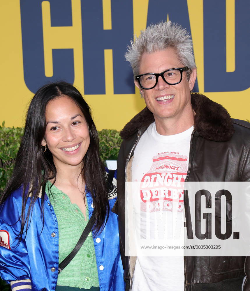 Los Angeles premiere of Hulu s Chad Powers at the Rose Bowl Stadium Featuring: Emily Ting, Johnny Knoxville Where: Los Angeles, California, United States When: 25 Sep 2025 Credit: Faye s Vision Cover Images . NOT FOR USE BY NEWSPAPERS BASED IN THE UK.
