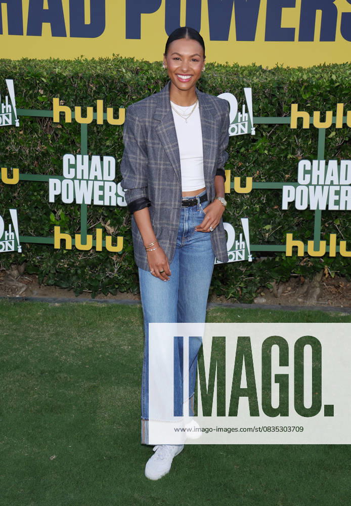 Los Angeles premiere of Hulu s Chad Powers at the Rose Bowl Stadium Featuring: Malika Andrews Where: Los Angeles, California, United States When: 25 Sep 2025 Credit: Faye s Vision Cover Images . NOT FOR USE BY NEWSPAPERS BASED IN THE UK.