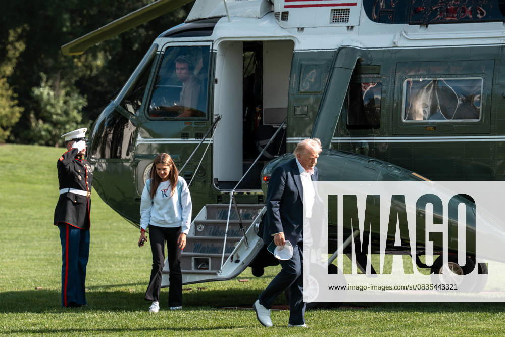 President DONALD TRUMP accompanied by granddaugther KAI TRUMP return to the White House after attending the Ryder Cup on September 26, 2025. Washington United States - ZUMAl312 20250926_znp_l312_044