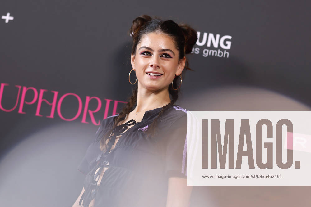 Actress Derya Akyol playing Mila at the screening of the new RTL series Euphorie at Cinenova Cologne, 27 09 2025 NRW Germany