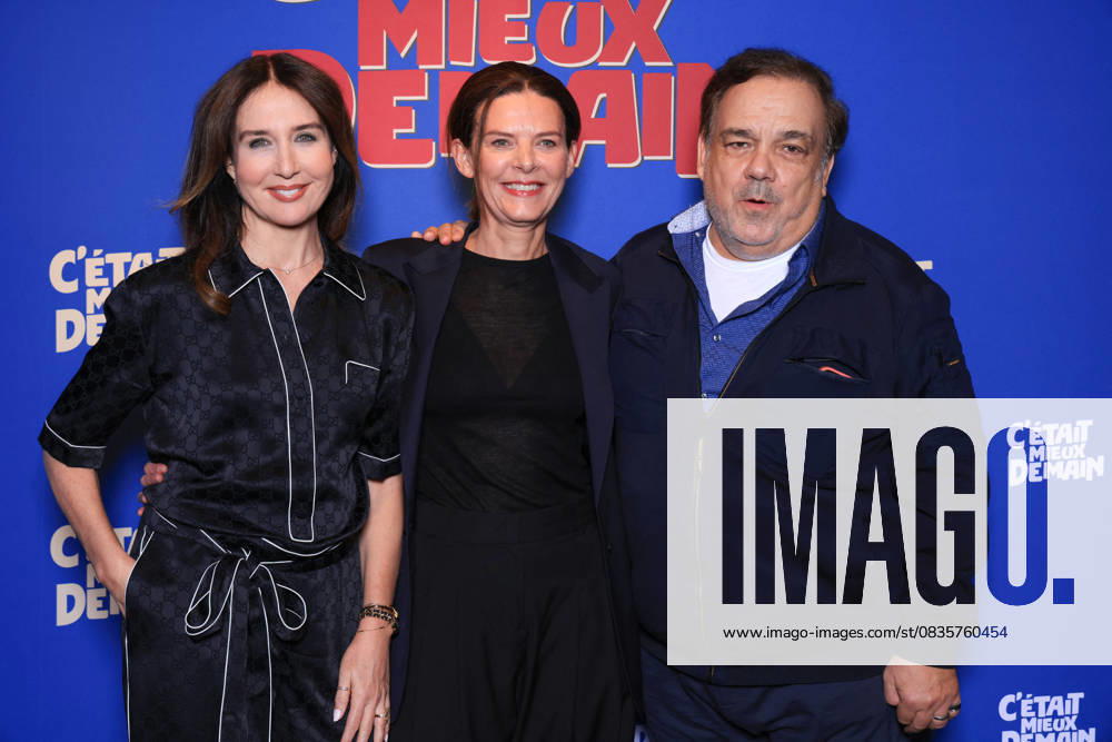 C Etait Mieux Demain Premiere - Paris Elsa Zylberstein, Director Vinciane Millereau and Didier Bourdon attend the photocall of the film premiere of C’Etait Mieux Demain held at the UGC Cine Cite Bercy in Paris, France on September 29, 2025. Photo by David Boyer ABACAPRESS.COM Paris France