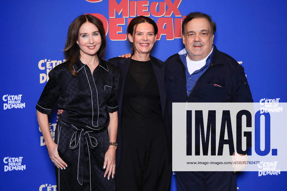 C Etait Mieux Demain Premiere - Paris Elsa Zylberstein, Director Vinciane Millereau and Didier Bourdon attend the photocall of the film premiere of C’Etait Mieux Demain held at the UGC Cine Cite Bercy in Paris, France on September 29, 2025. Photo by David Boyer ABACAPRESS.COM Paris France
