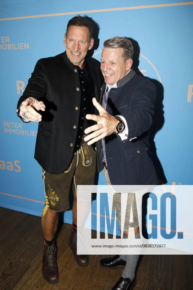 Ralf Moeller and Axel Kahn at the 1 Fine Time Business Club Oktoberfest at the Käfer flagship store in Munich, 02 10 2025 Foto:xAgenturxWehnertx xGränzdörferx xFuturexImagex business_oktoberfest_5021