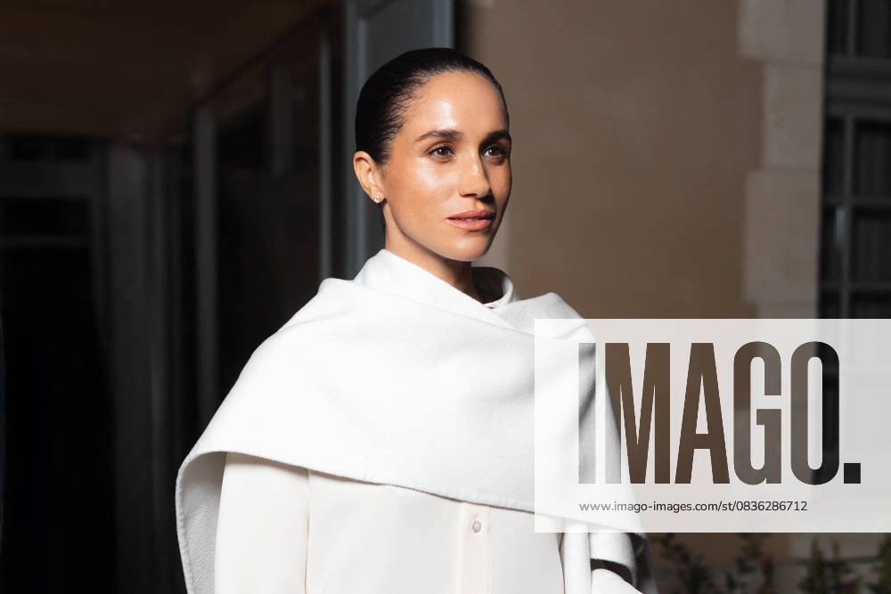 Meghan Markle, Duchess of Sussex, will appear at Balenciaga during Paris Fashion Week PFW , at the Laennec center, in Paris, France, on October 4, 2025 Tiziano Da Silva Bestimage Meghan Markle, Duchess of Sussex, will appear at Balenciaga during Paris Fashion Week PFW , at the Laennec center, in Paris, France, on October 4, 2025 Paris France