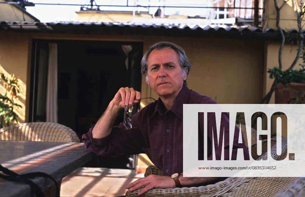 DELILLO De Lillo Don Date 20000901 Basso Cannarsa Opale photo
