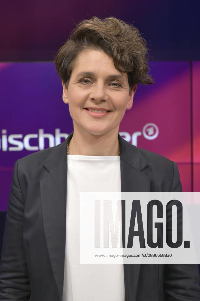 Anna Lehmann on the ARD talk show maischberger in Studio Berlin Adlershof Berlin, 08 10 2025 Foto:xM.xBehrensx xFuturexImagex maischberger0810_5017