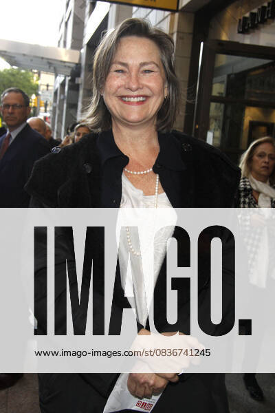 Cherry Jones Opening night of the Manhattan Theatre Club production of Collected Stories at the Samuel J. Friedman Theatre., New York City, United States WENN 5469392