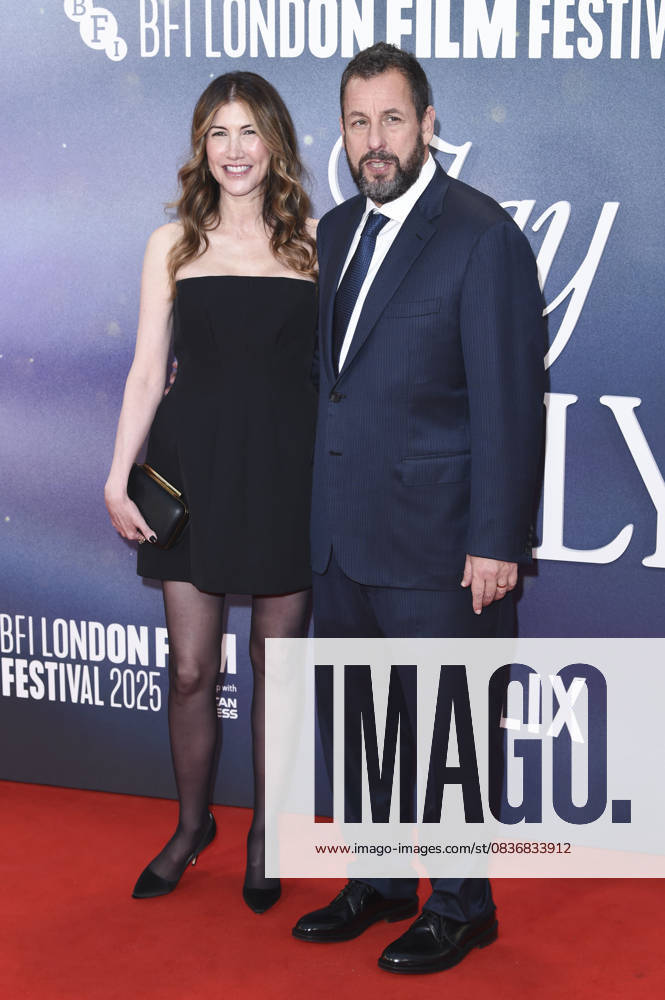 Jackie Sandler with husband Adam Sandler at the premiere of the feature film Jay Kelly at the 69 BFI London Film Festival 2025 at the Royal Festival Hall London, 10 10 2025 Foto:xS.xFuturexImagex kelly_5147