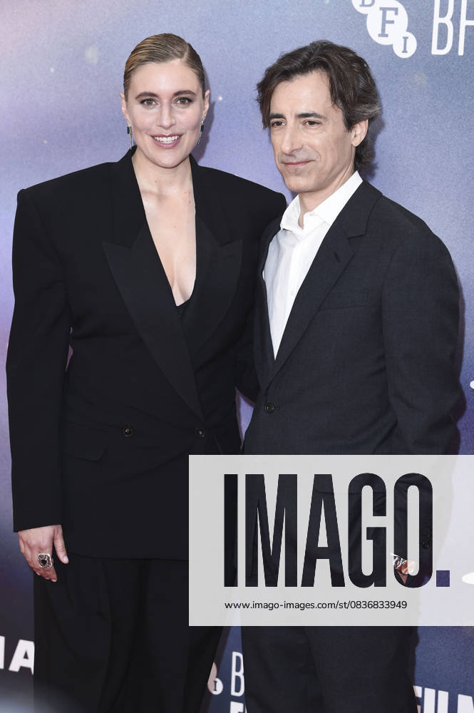 Greta Gerwig with husband Noah Baumbach at the premiere of the feature film Jay Kelly at the 69 BFI London Film Festival 2025 at the Royal Festival Hall London, 10 10 2025 Foto:xS.xFuturexImagex kelly_5163