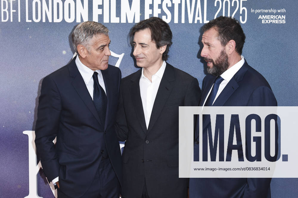 George Clooney, Noah Baumbach and Adam Sandler at the premiere of the feature film Jay Kelly at the 69 BFI London Film Festival 2025 at the Royal Festival Hall London, 10 10 2025 Foto:xS.xFuturexImagex kelly_5180