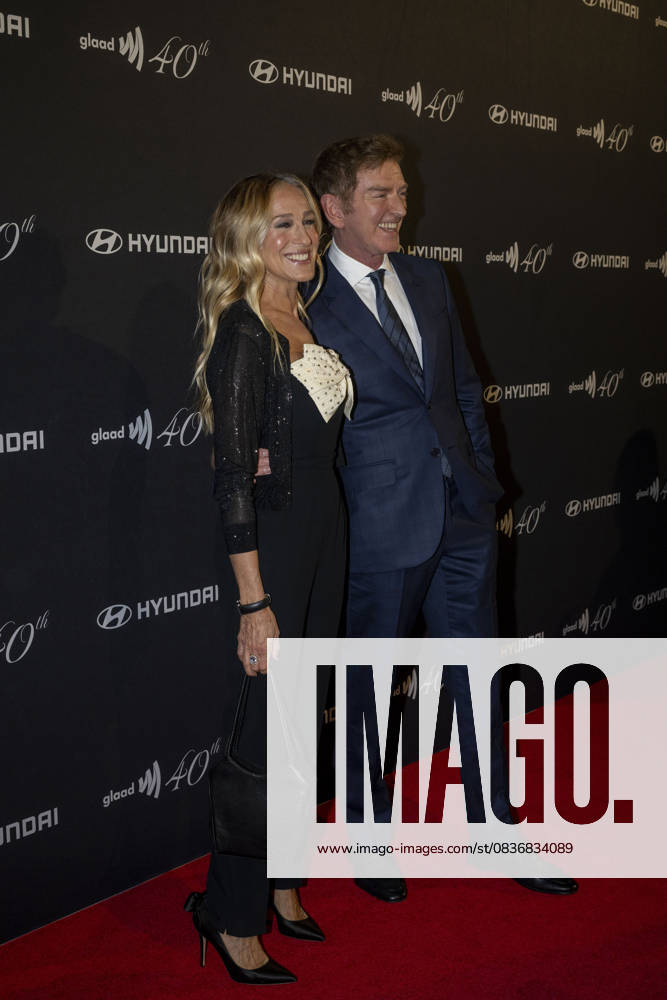 (L-R) Sarah Jessica Parker and Michael Patrick King attend GLAAD s 40th Anniversary Gala at Cipriani 25 Broadway in New York City. New York United States - ZUMAs197 20251010_aaa_s197_554