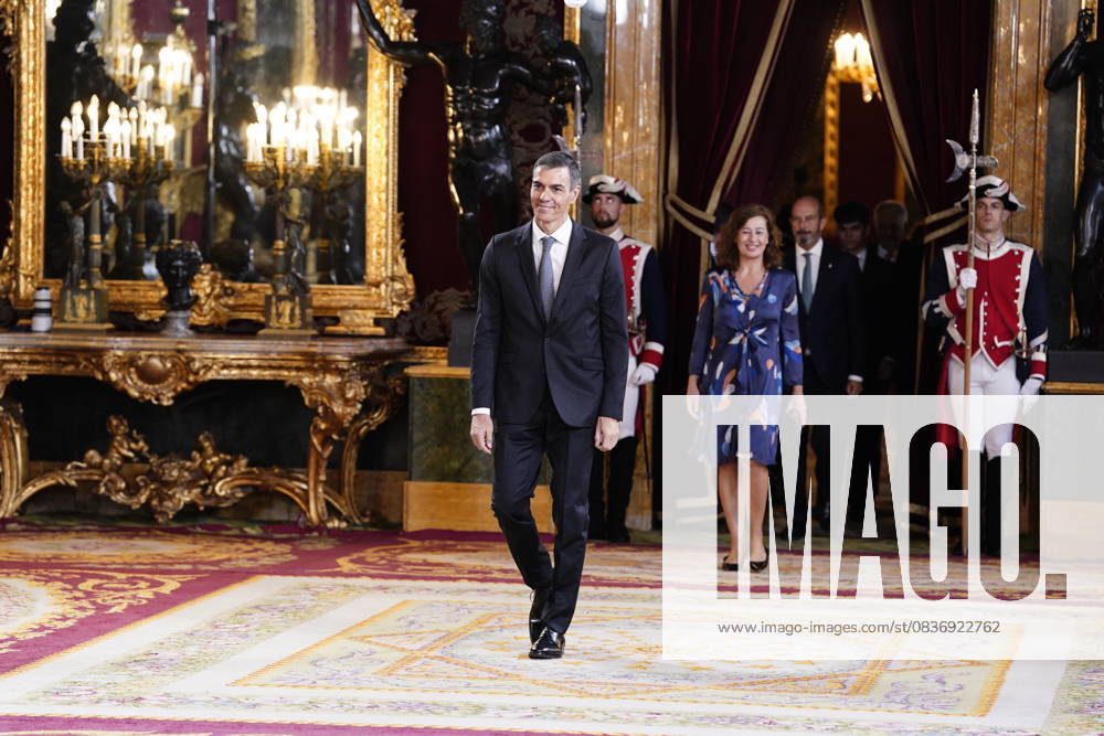 The King and Queen, the Princess of Asturias and the Infanta Sofia preside over a reception at the Royal Palace for the National Holiday The President of the Government and Secretary General of the PSOE, Pedro Sanchez, and the President of the Congress, Francina Armengol, during the reception on the occasion of the National Holiday, at the Royal Palace, on October 12, 2025, in Madrid Spain The event is presided over by the King and Queen, the Princess of Asturias and the Infanta Sofia after the solemn act of homage to the National Flag and the military parade that has been held in the Plaza de Cánovas del Castillo The commemoration of the National Day aims to solemnly remember moments of the collective history that are part of the common h