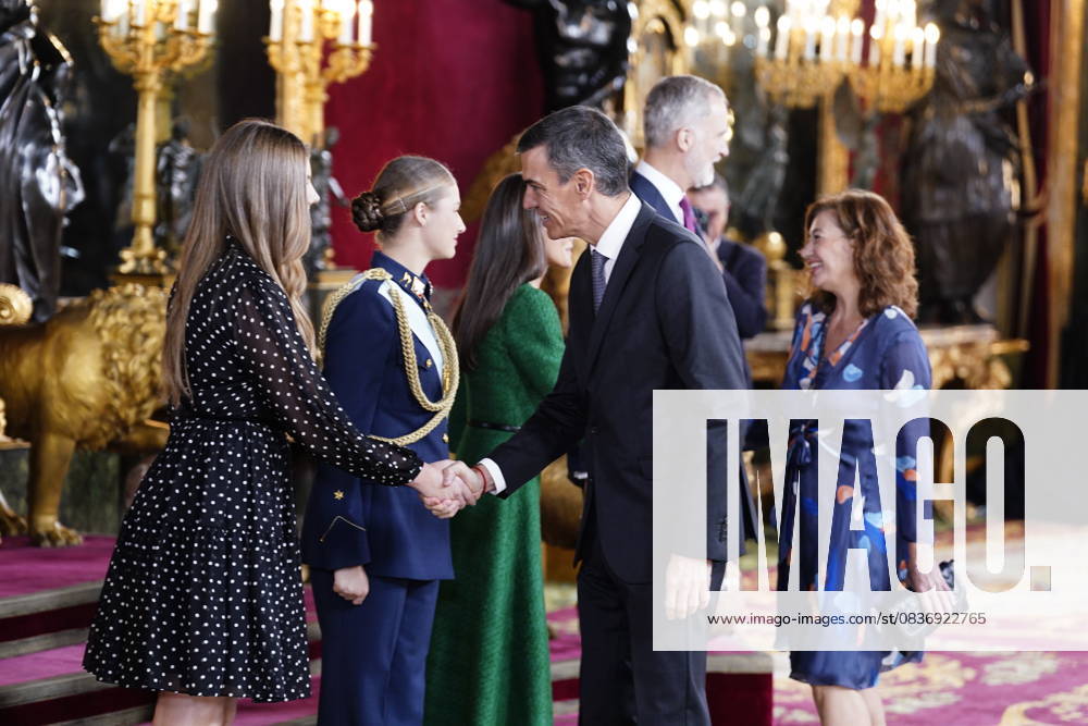 The King and Queen, the Princess of Asturias and the Infanta Sofia preside over a reception at the Royal Palace for the National Day of the National Holiday King Felipe and Queen Letizia, Princess Leonor and Princess Sofia, the President of the Government and Secretary General of the PSOE, Pedro Sánchez, and the President of the Congress, Francina Armengol, during the reception on the occasion of the National Holiday, at the Royal Palace, on October 12, 2025, in Madrid Spain The event is presided over by the King and Queen of Spain, Princess Leonor and the Infanta Sofia, the Princess of Asturias and the Infanta Sofia after the solemn act of homage to the National Flag and the military parade that has been held in the Plaza de Cánovas del C