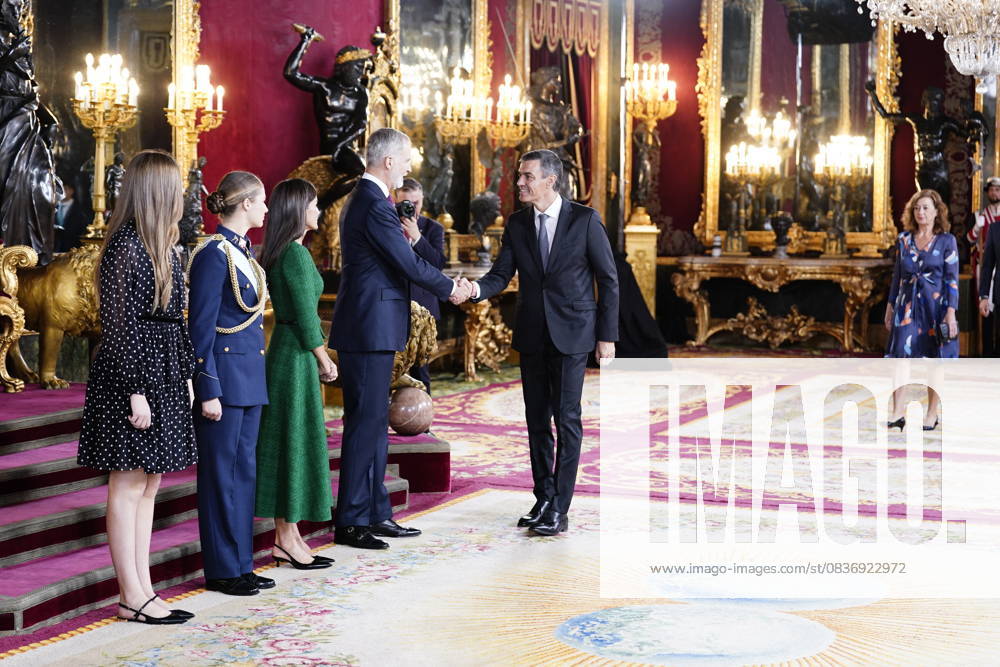 The King and Queen, the Princess of Asturias and the Infanta Sofia preside over a reception at the Royal Palace for the National Day of the National Holiday King Felipe and Queen Letizia, Princess Leonor and Princess Sofia, the President of the Government and Secretary General of the PSOE, Pedro Sánchez, and the President of the Congress, Francina Armengol, during the reception on the occasion of the National Holiday, at the Royal Palace, on October 12, 2025, in Madrid Spain The event is presided over by the King and Queen of Spain, Princess Leonor and the Infanta Sofia, the Princess of Asturias and the Infanta Sofia after the solemn act of homage to the National Flag and the military parade that has been held in the Plaza de Cánovas del C