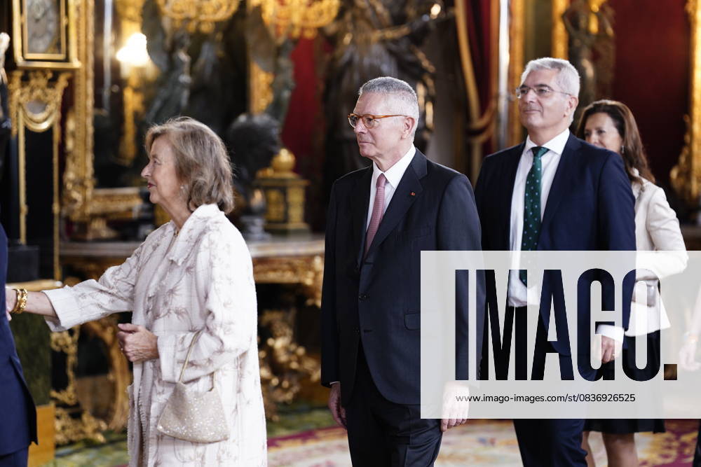 The King and Queen, the Princess of Asturias and the Infanta Sofia preside over a reception at the Royal Palace for the National Day of the National Holiday King Felipe and Queen Letizia, Princess Leonor and Infanta Sofia during the reception on the occasion of the National Holiday, at the Royal Palace, on October 12, 2025, in Madrid Spain The event is presided over by the King and Queen, the Princess of Asturias and the Infanta Sofia after the solemn act of homage to the National Flag and the military parade that has been held in the Plaza de Cánovas del Castillo The commemoration of the National Holiday aims to solemnly remember moments of collective history that are part of the common historical, cultural and social heritage, assumed as