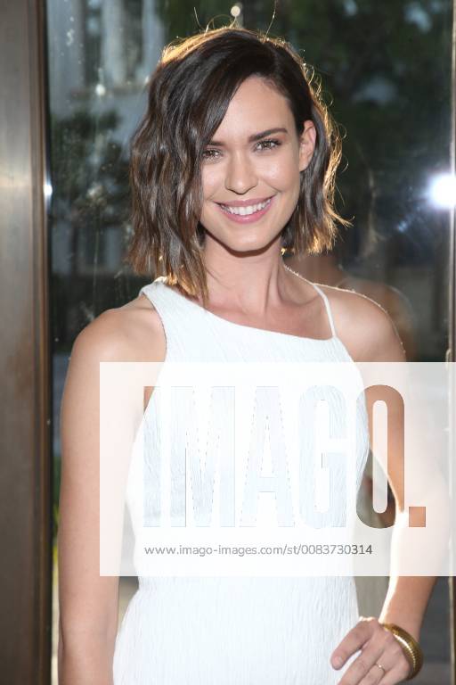 LOS ANGELES, CA - JUNE 11:Odette Annable at the premiere of Yellowstone at Paramount Studios in Los Angeles, California on June 11, 2018.