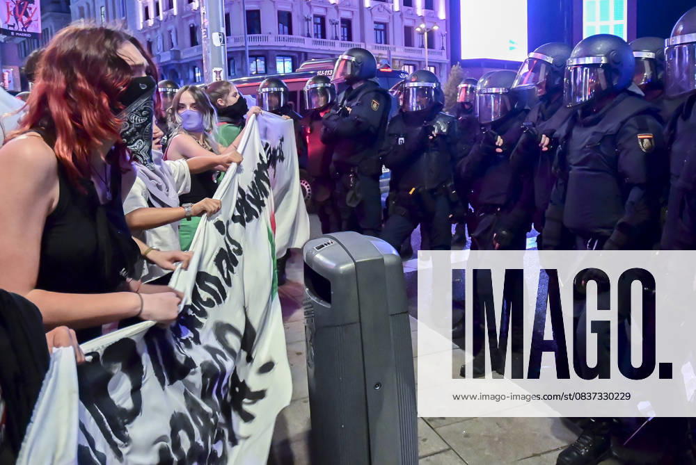 Protesters take part in a march in support of Palestine during the general strike on October 15 (15O) in Madrid, Spain. Thousands gathered to demand an end to the offensive in Gaza and to show solidarity with the Palestinian people. At the end of the demonstration, clashes broke out between a small group of protesters and SpainÃ¢â‚¬â ¢s National Police. Madrid SPAIN - ZUMAz108 20251015_znp_z108_137