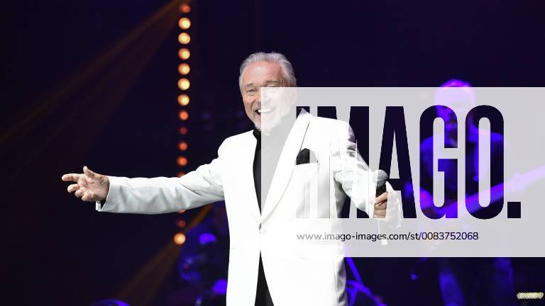 Czech famous singer Karel Gott performs during his concert with Boom!Band of Jiri Dvorak at the O2 Arena in Prague, Czech Republic, June 12, 2018. (CTKxPhoto MichalxKamaryt) CTKPhotoP201806121007501 kmt 1