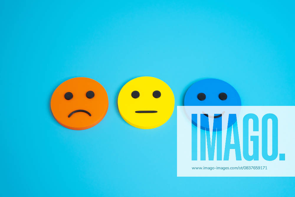 Smileys für Gesichter von traurig bis fröhlich. Bewertung. Umfrage zur Zufriedenheit mit einer Dienstleistung oder einem Produkt. Bewertung, Kundenfeedback und Auswertung der Erfahrung Smileys für Gesichter von traurig bis fröhlich. Bewertung. Umfrage zur Zufriedenheit mit einer Dienstleistung oder einem Produkt. Bewertung, Kundenfeedback und Auswertung der Erfahrung (License=RF)