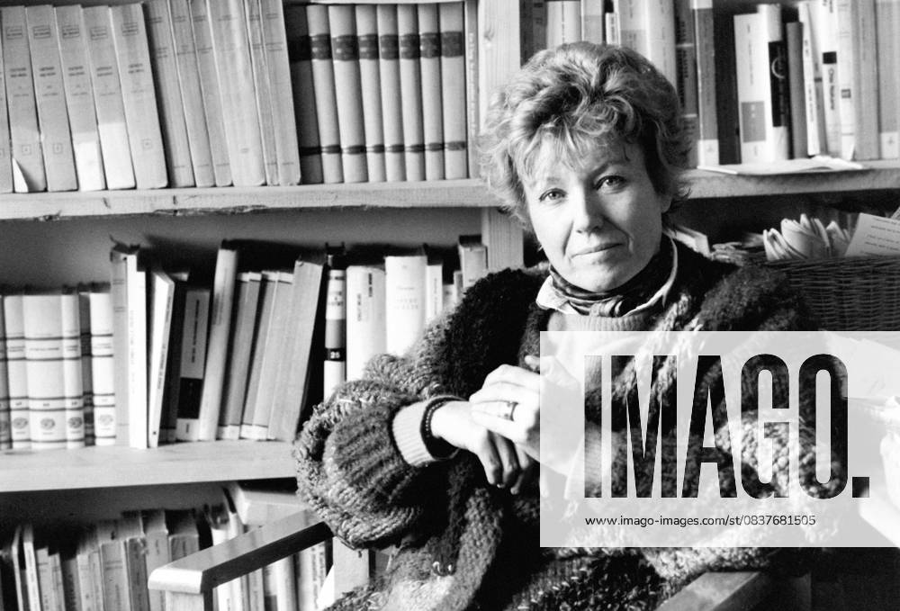 MARAINI Dacia Date 19841001 Paola AGOSTI Opale photo
