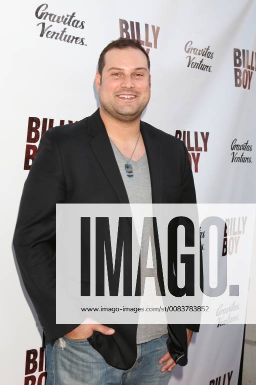 LOS ANGELES - JUN 12: Max Alder at the Billy Boy Los Angeles Premiere at the Laemmle Music Hall on June 12, 2018 in Beverly Hills, CA