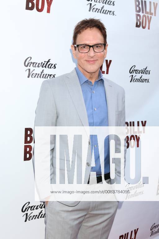 LOS ANGELES - JUN 12: Robert J Ulrich at the Billy Boy Los Angeles Premiere at the Laemmle Music Hall on June 12, 2018 in Beverly Hills, CA