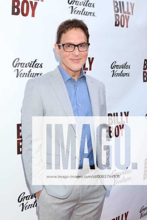 LOS ANGELES - JUN 12: Robert J Ulrich at the Billy Boy Los Angeles Premiere at the Laemmle Music Hall on June 12, 2018 in Beverly Hills, CA