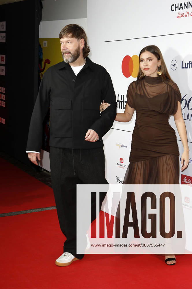 Rea Garvey with daughter Aamor Garvey at the charity concert Channel Aid live in Concert 2025 at the Deutsches Schauspielhaus Hamburg, 21 10 2025 Foto:xC.xTamckex xFuturexImagex chanel_5012