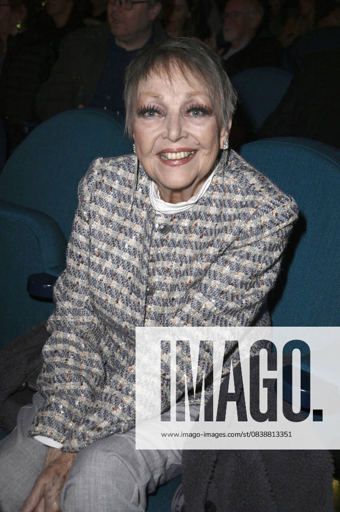 Barbara Schöne at the 67 award ceremony of the Ernst Lubitsch Prize 2025 at the Babylon Berlin cinema, 29 10 2025 Foto:xN.xKubelkax xFuturexImagex lubitsch_5047