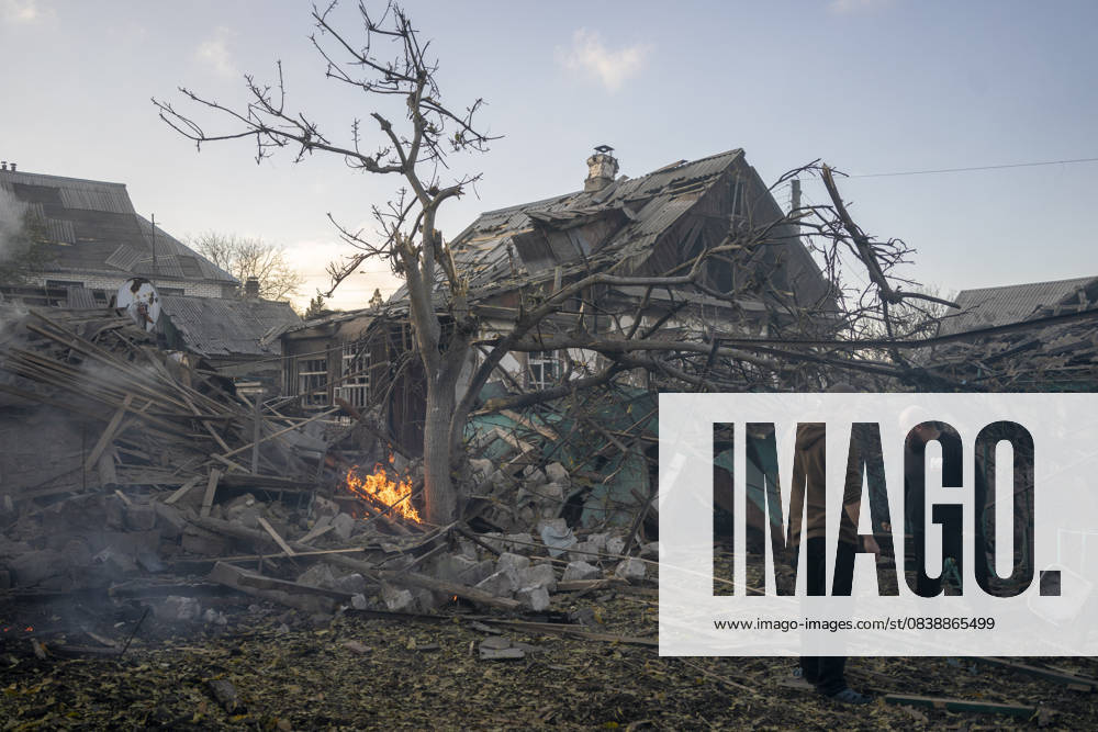 Consequences of the missile attack in Ukraine s Kramatorsk KRAMATORSK, UKRAINE - OCTOBER 30: A view of the destruction and damage following the missile attack in the city of Kramatorsk, Ukraine, on October 30, 2025. Three consecutive attacks with Italmas drones hit Kramatorsk. Jose Colon Anadolu Ukraine Ukraine. Editorial use only. Please get in touch for any other usage.