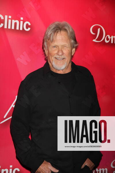 Kris Kristofferson Keep Memory Alive Power of Love Gala at MGM Grand Garden Arena at MGM Grand Resort and Casino Las Vegas, Nevada - 18.02.12, Las Vegas, Nevada, United States WENN 5797206