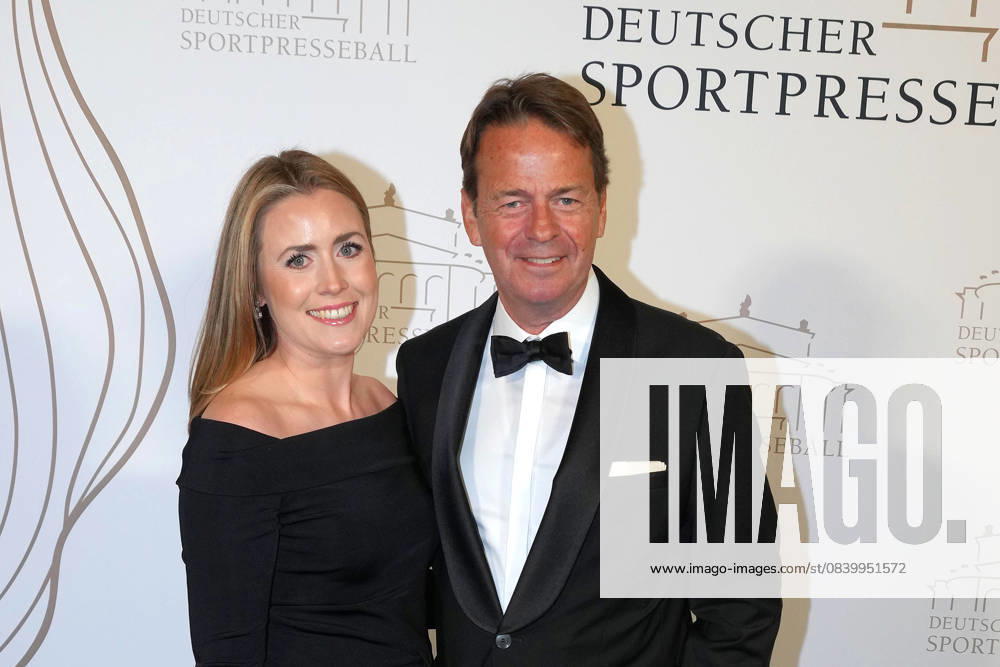 Rudi Cerne and his daughter Elisabeth at the 43rd German Sports Press Ball on 8 11 2025 at the Alte Oper in Frankfurt am Main German Sports Press Ball 2025 in Frankfurt am Main