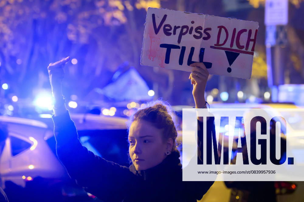 Demonstrators protest against the appearance of Rammstein frontman Till Lindemann in front of the Westfalenhalle Dortmund, 08 11 2025 NRW Germany