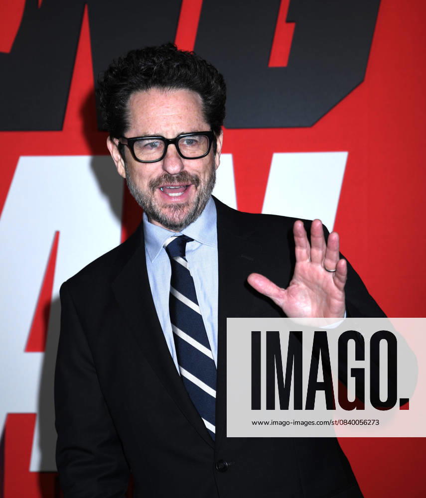 J. J. Abrams attends the New York Premiere of Paramount Pictures The Running Man . Held at AMC Lincoln Square in New York. Zuma Press November 9, 2025. New York United States - ZUMAp281 20251109_zea_p281_186