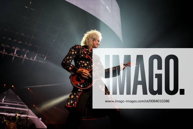 Milan, Milan, Italy - Brian May of Queen + Adam Lambert performing live Mediolanum Forum in Assago Milan Italy on June 25, 2018. Milan Italy - ZUMAn230 20180625_zaa_n230_749
