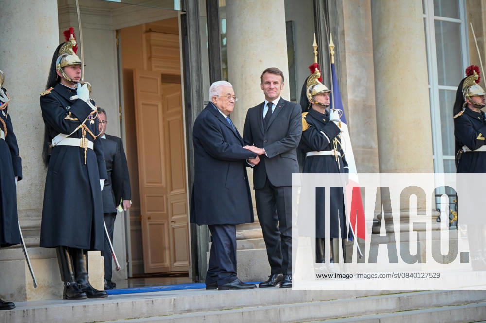 French president Emmanuel Macron welcomes Mahmoud Abbas at Elysee Palace 450581 2025 11 11