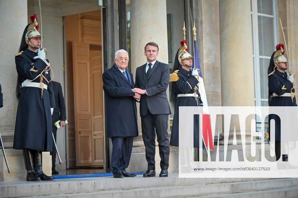 French president Emmanuel Macron welcomes Mahmoud Abbas at Elysee Palace 450581 2025 11 11