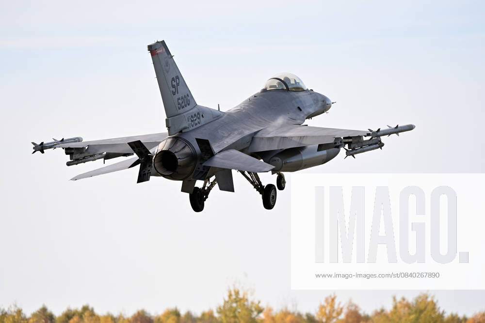 Politics, Air Force US Air Force, Lockheed Martin F 16 Fighting Falcon fighter aircraft Spangdahlem