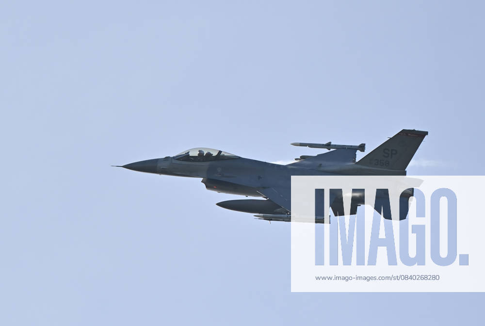 Politics, Air Force US Air Force, Lockheed Martin F 16 Fighting Falcon fighter aircraft Spangdahlem